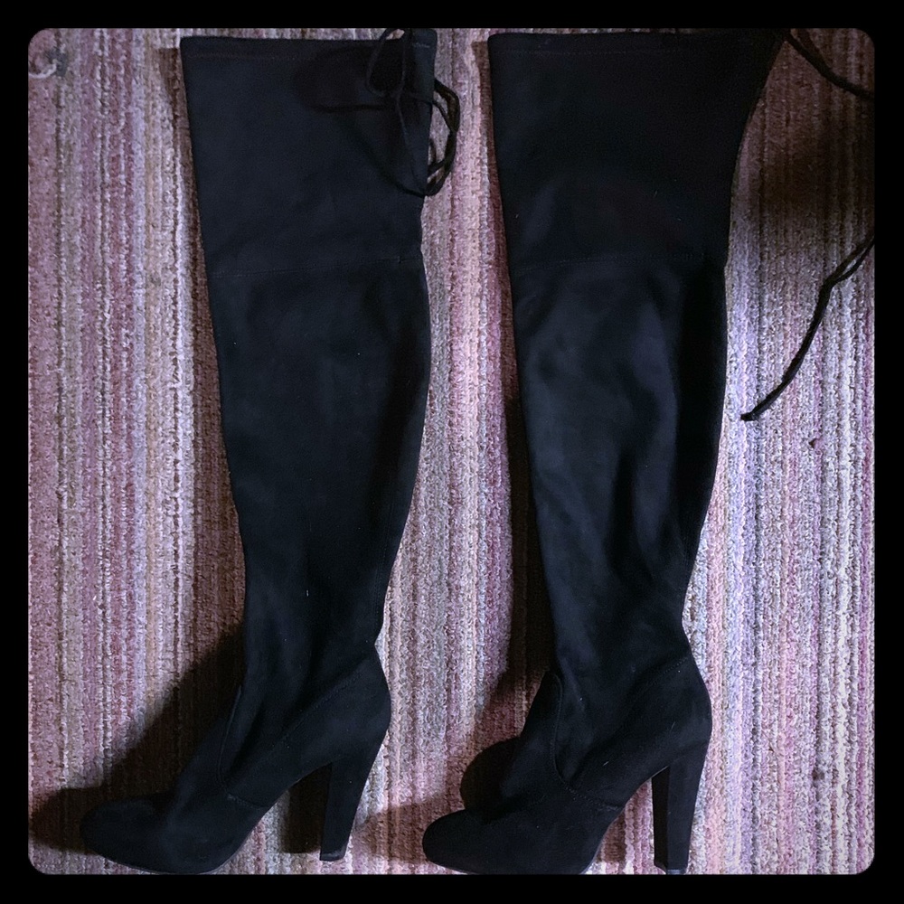 Knee-high Black Boots NWOT